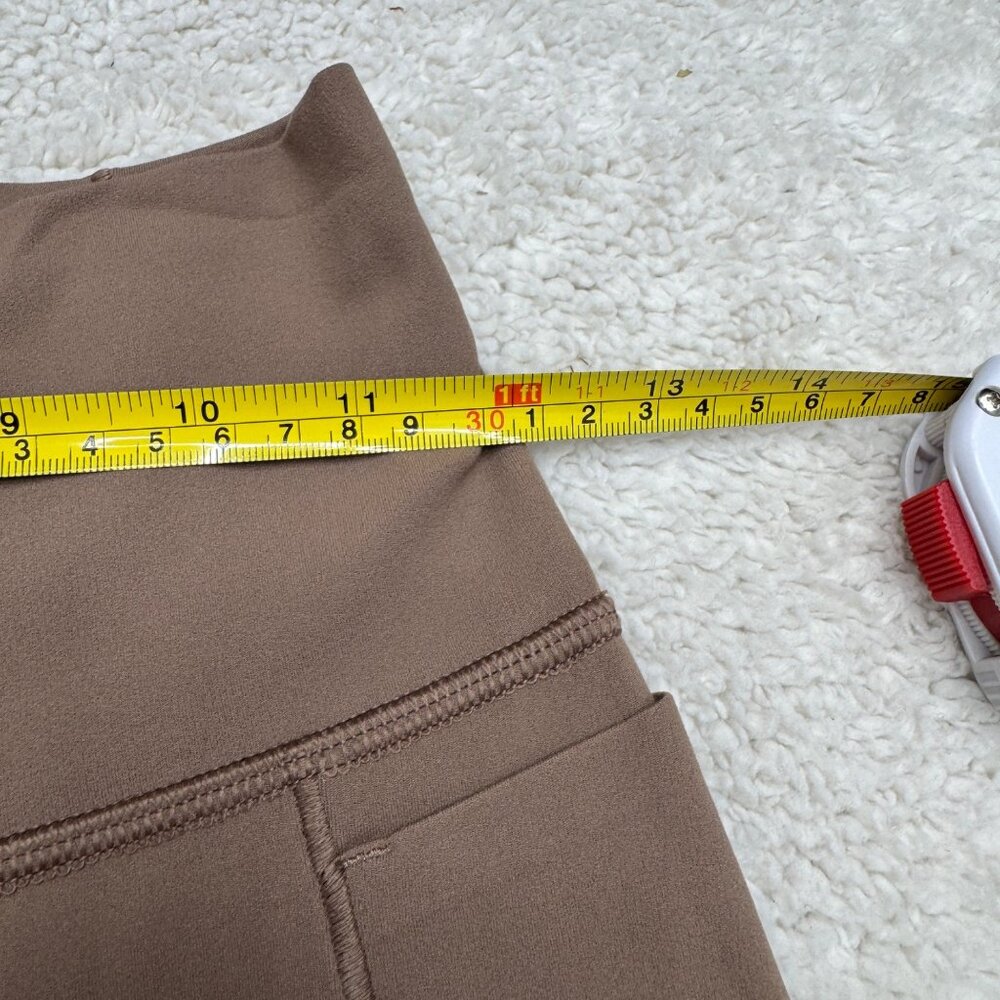 Athleta Transcend Stash Crop Straight Leg Pants Women's Athletic, Size M - Picture 10 of 13